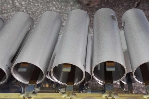 铝材CNC加工的定制化需求